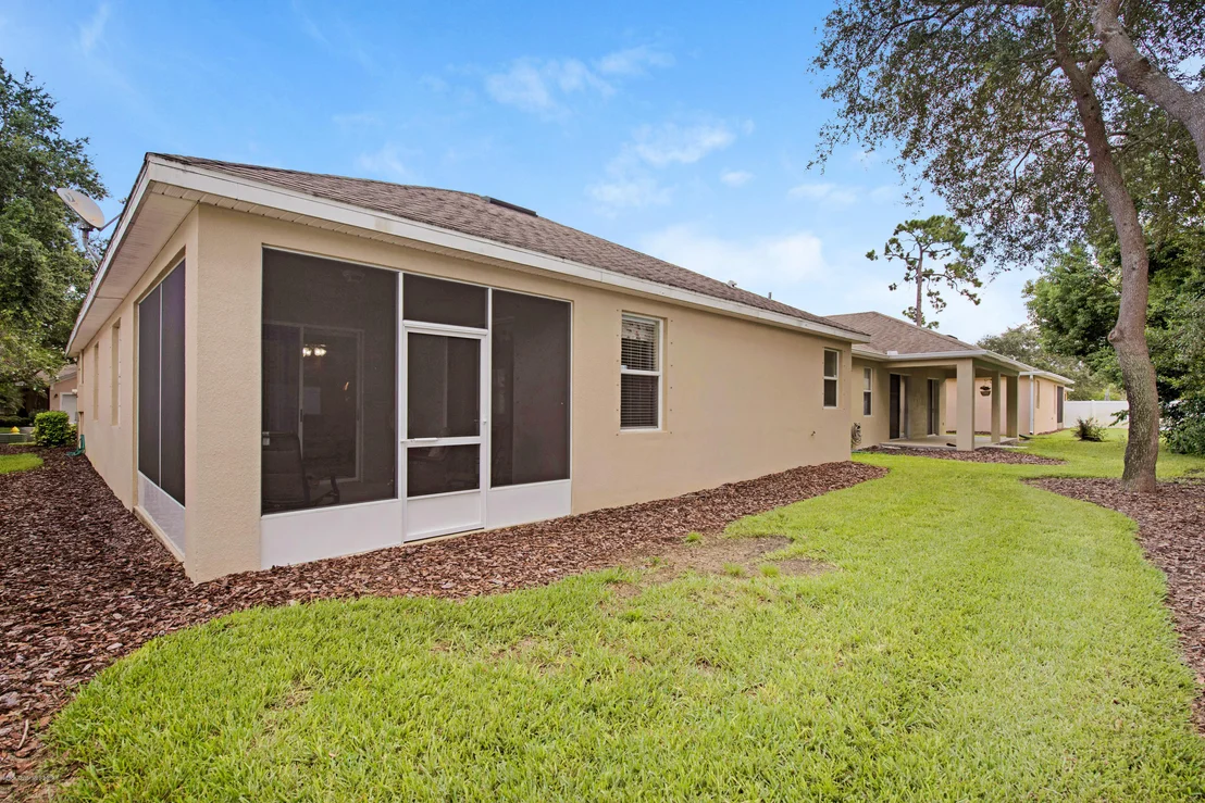 Photo of 412 Waterside Circle