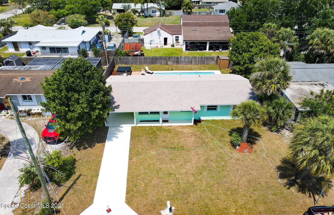 Photo of 302 Amherst Avenue