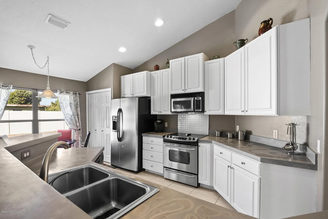 Photo of 218 Second Avenue