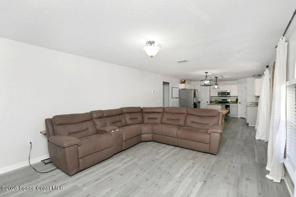 Photo of 571 Tortuga Way