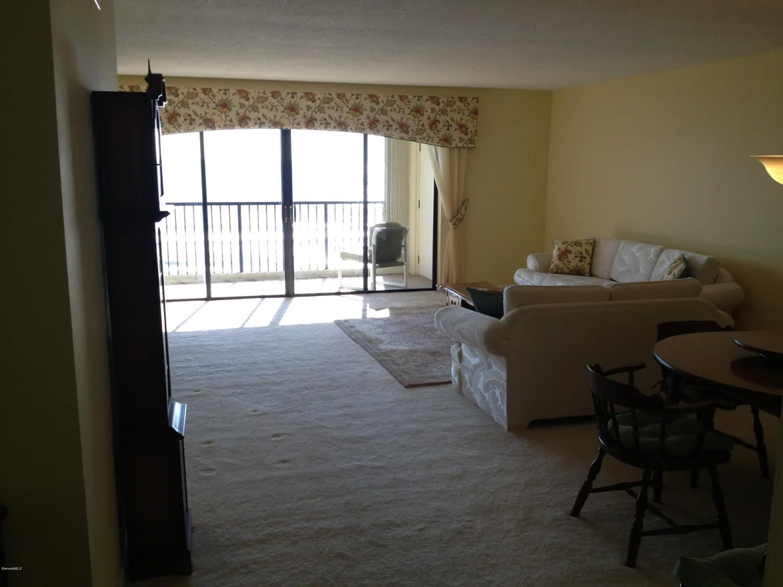 Photo of Unit 411 at 175 Highway A1a