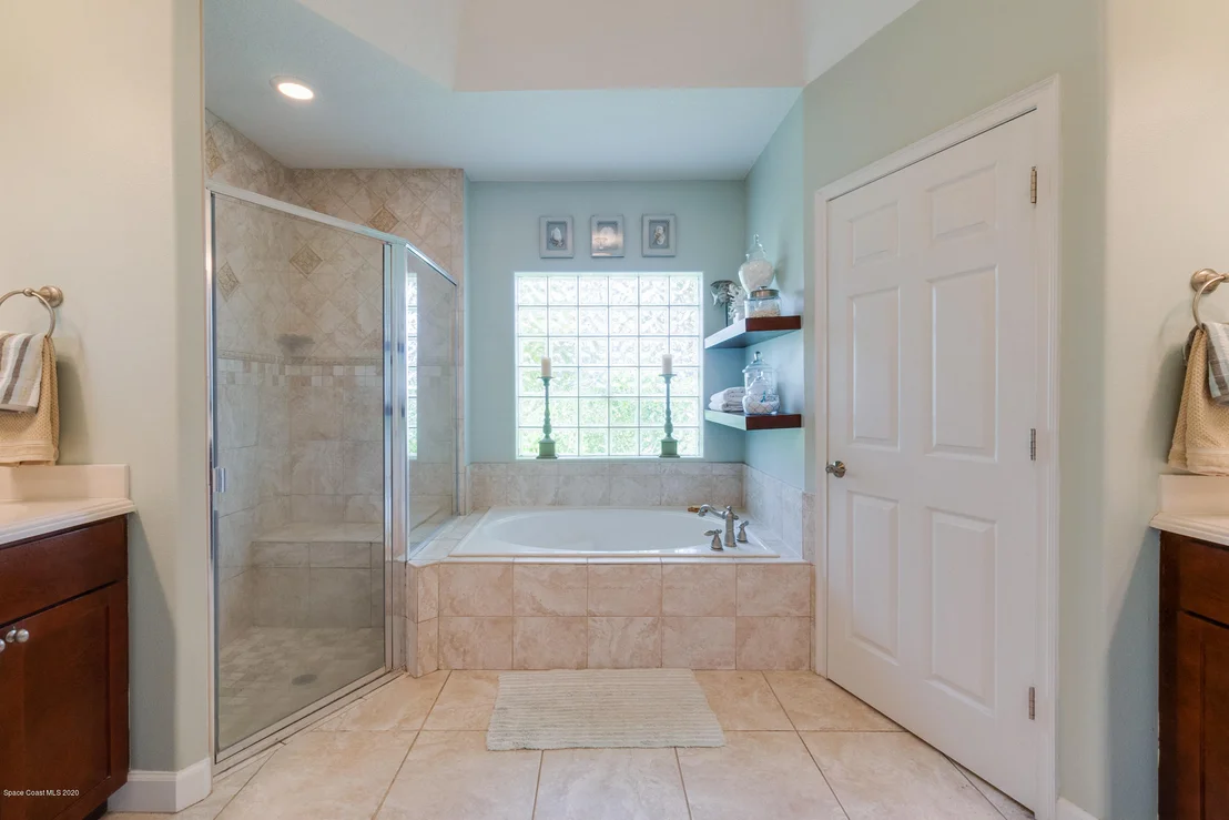 Photo of 1849 Fox Bay Drive