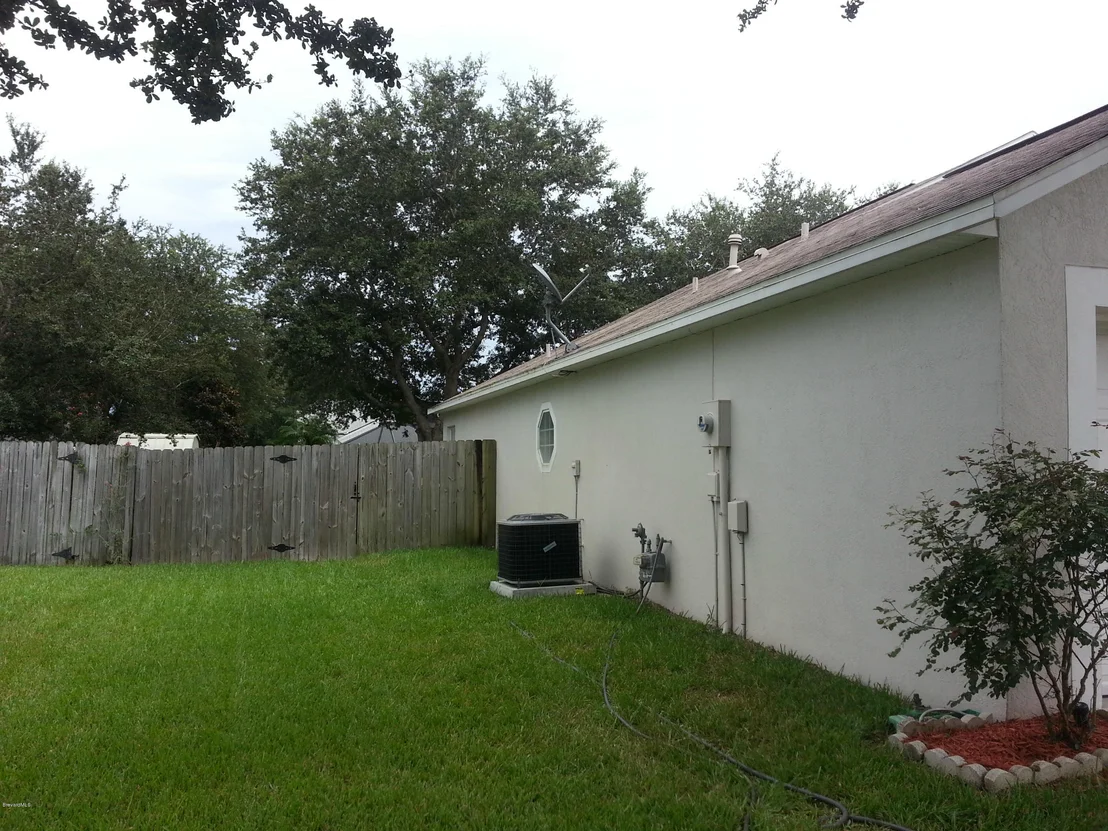 Photo of 2407 Mountain View Avenue