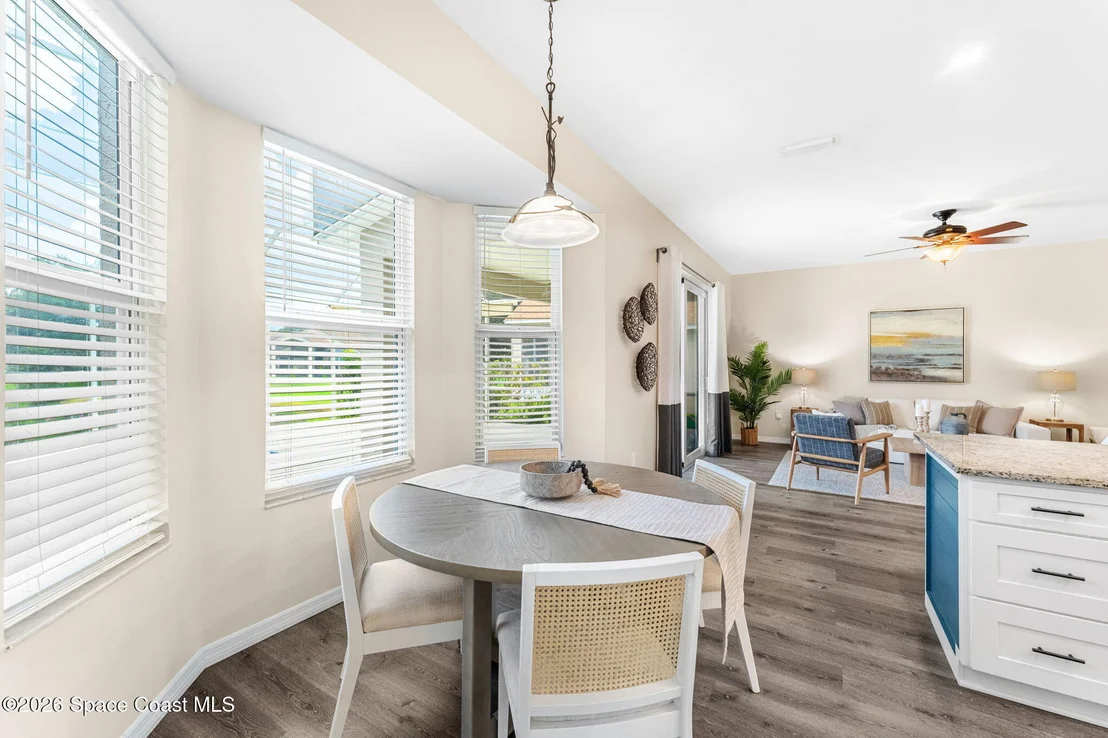 Photo of 981 Shaw Circle