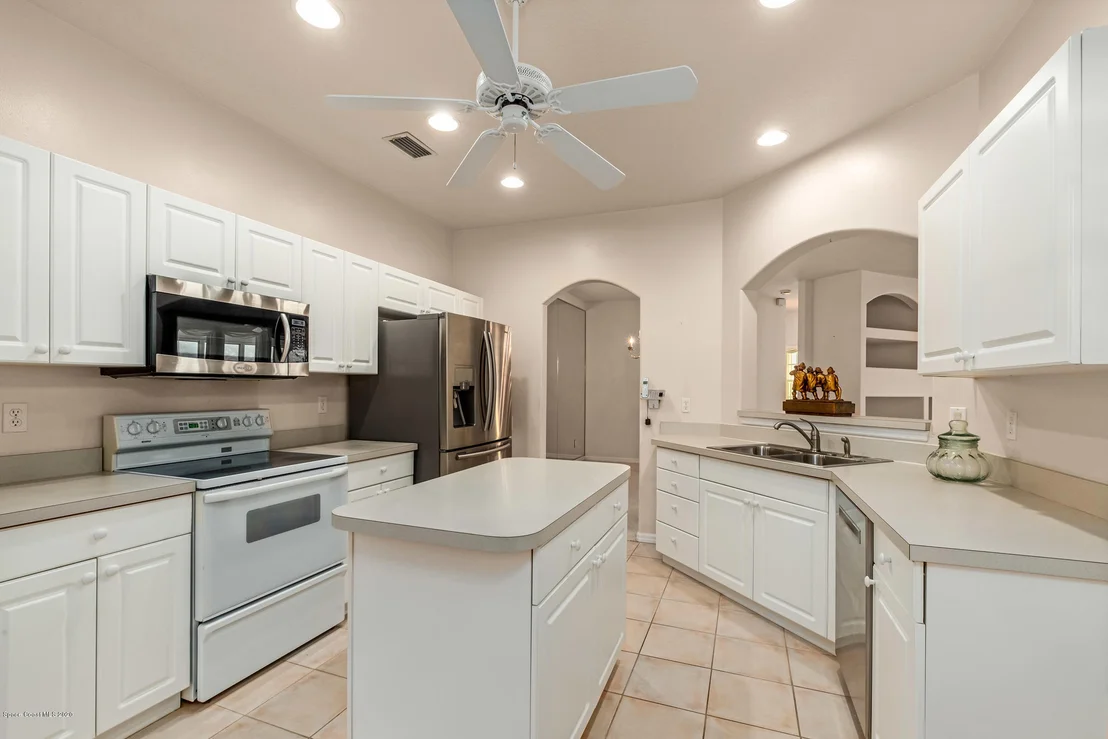 Photo of 4783 Parkstone Drive