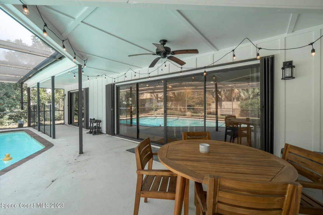 Photo of 460 Monaco Drive