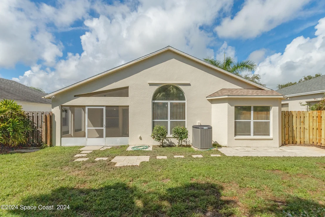 Photo of 7095 Bracken Lane