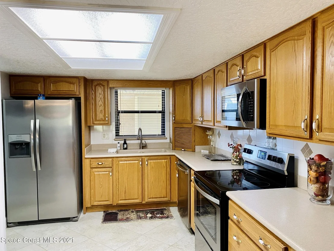 Photo of Unit 1233 at 305 Tangle Run Boulevard