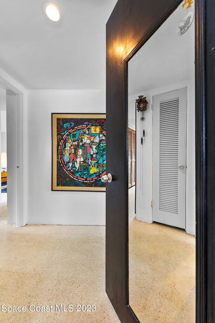 Photo of 598 Seabreeze Drive