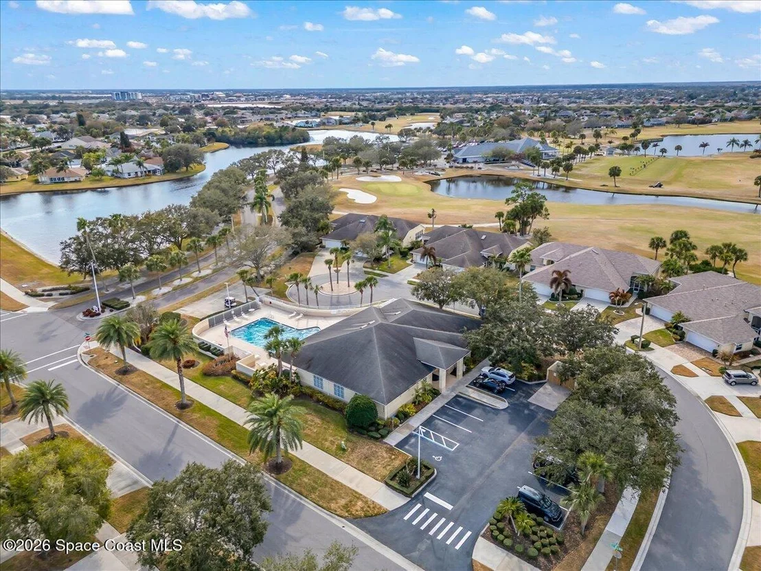 Photo of 1957 Golf Vista Boulevard
