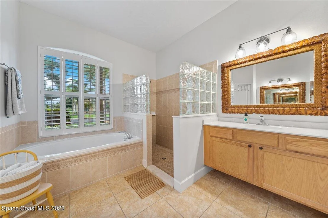 Photo of 3841 Chardonnay Drive