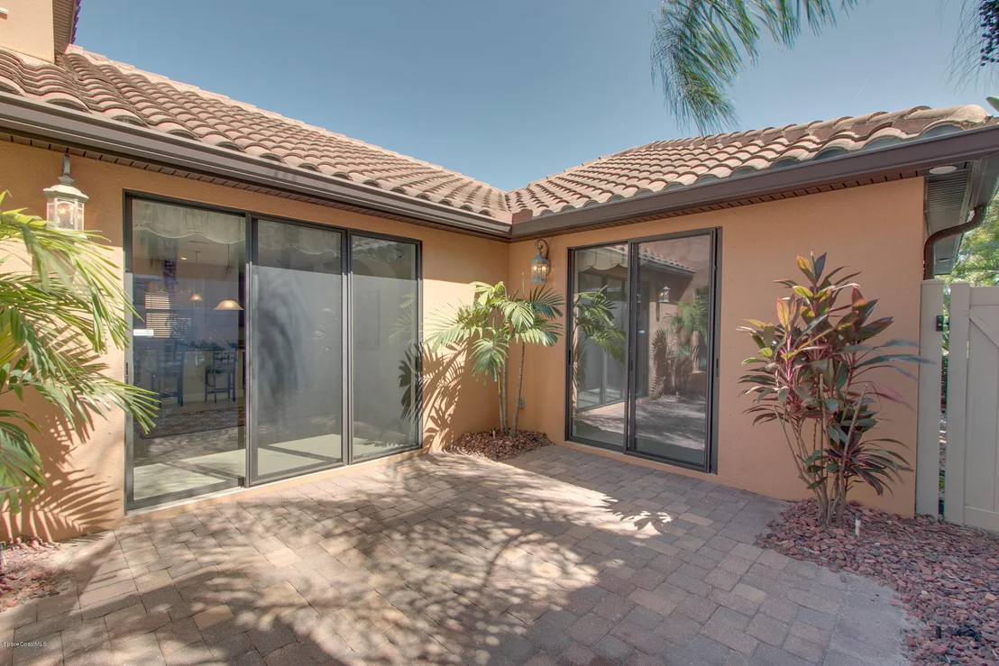Photo of 385 Point Lobos Drive