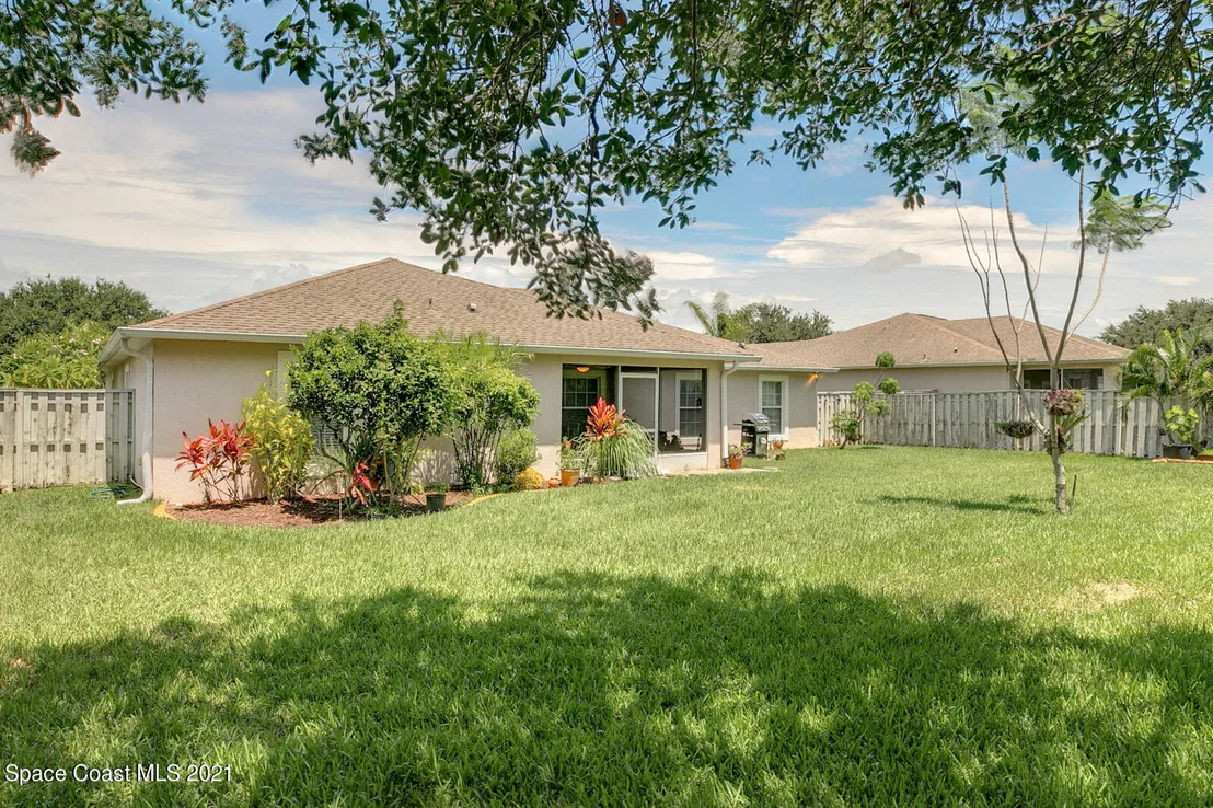 Photo of 5527 Indigo Crossing Drive