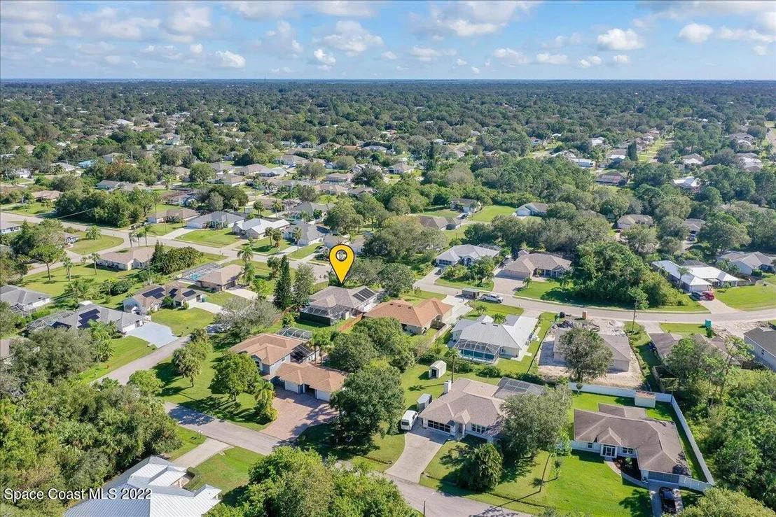 Photo of 1477 Bevan Drive