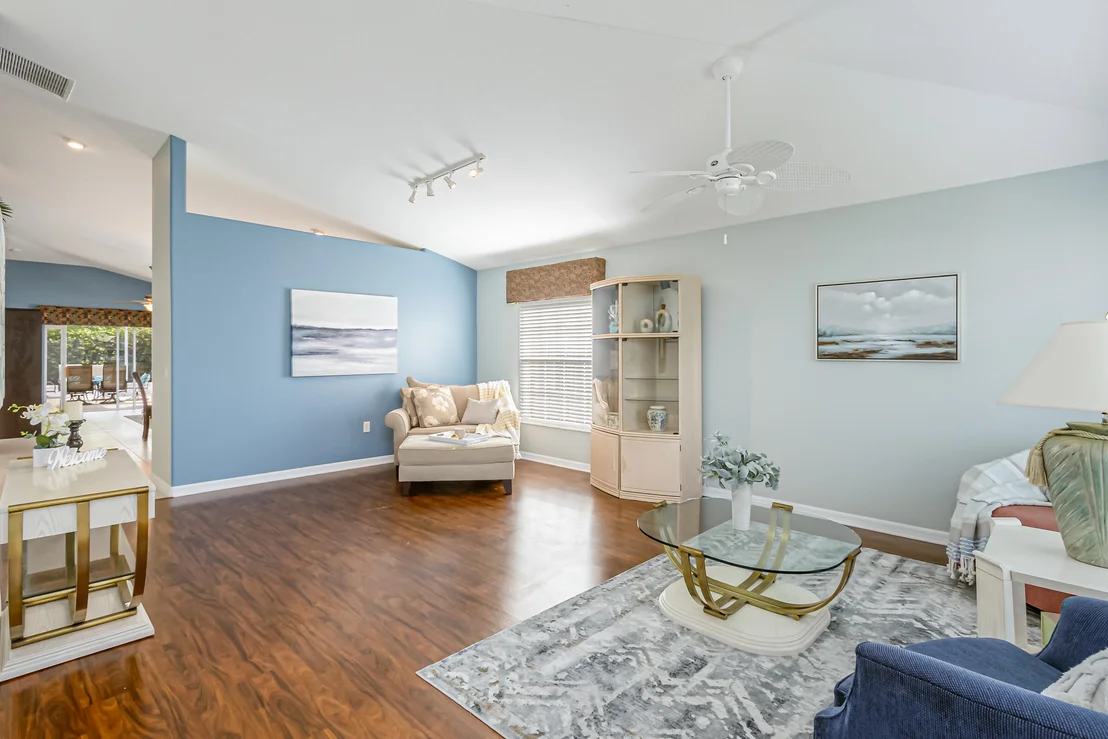 Photo of 7137 Broderick Drive