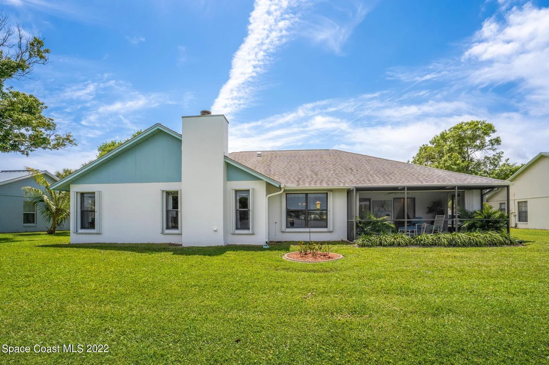 Photo of 1244 Lakeview Drive