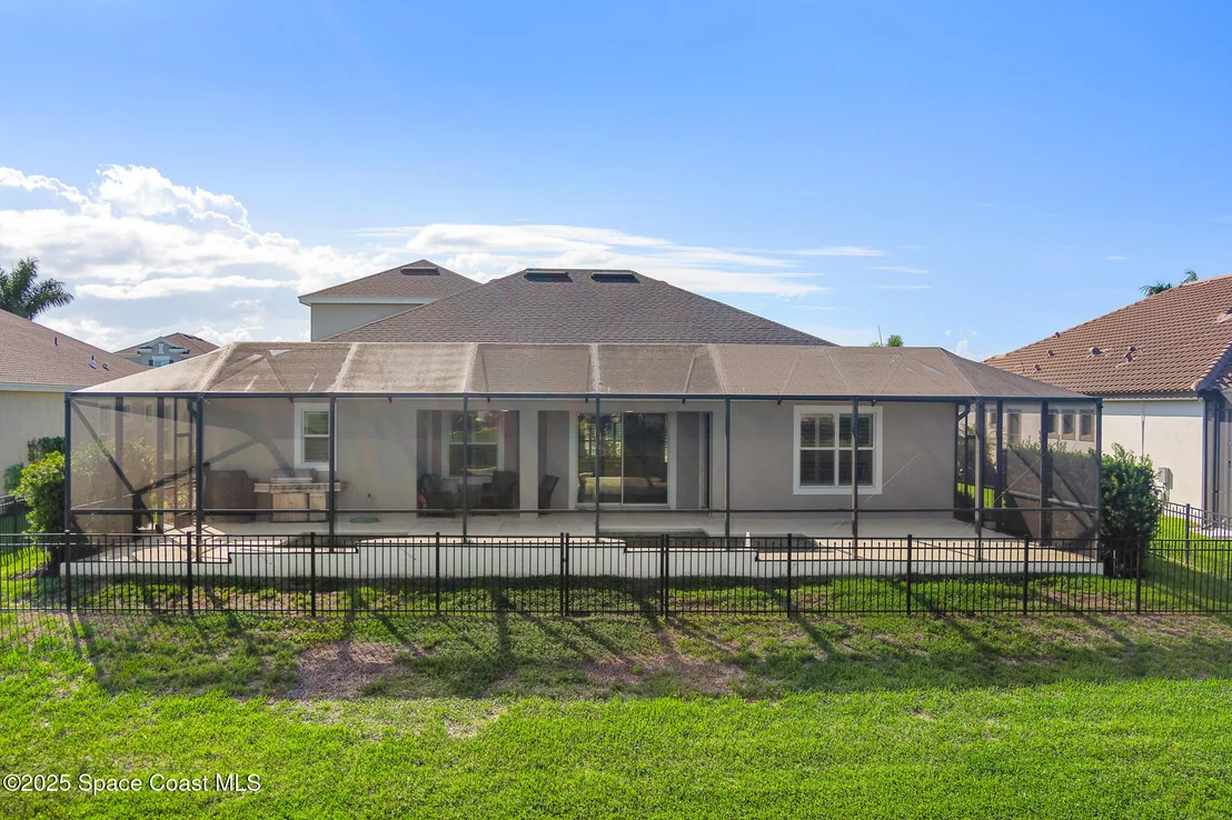 Photo of 8167 Crimson Drive