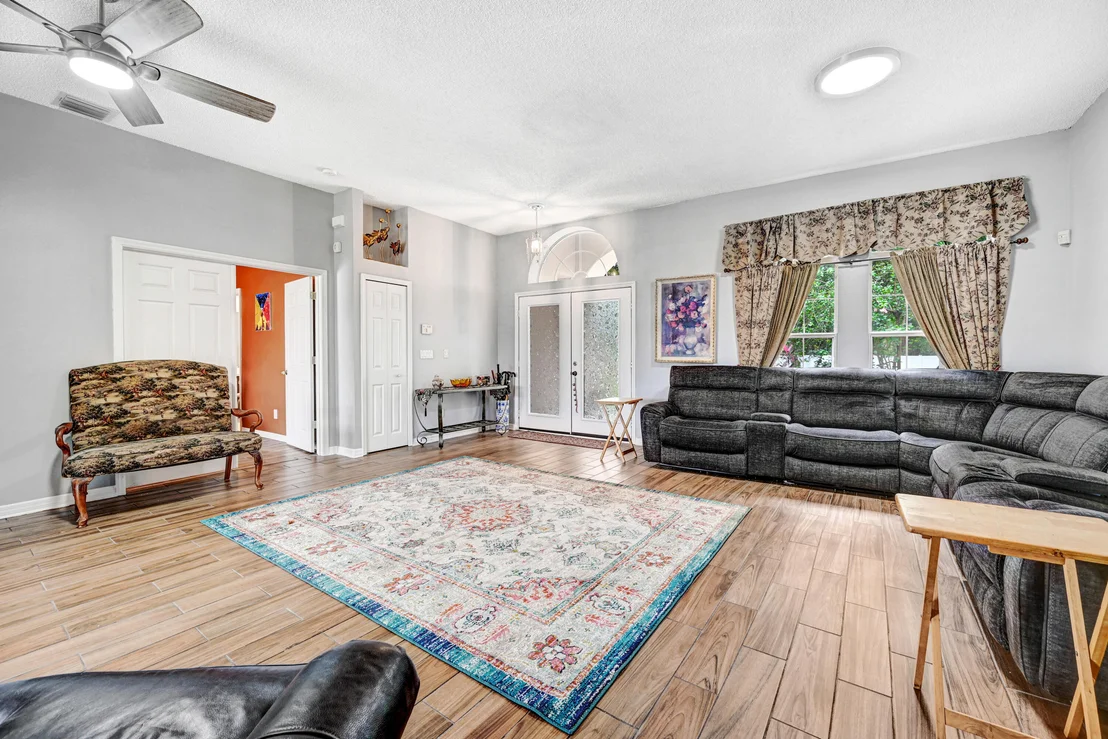 Photo of 4600 James Road
