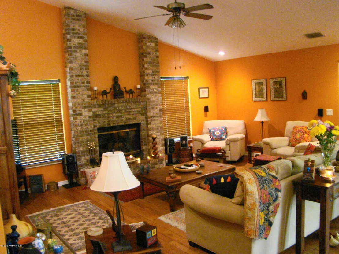 Photo of 4485 Canard Road