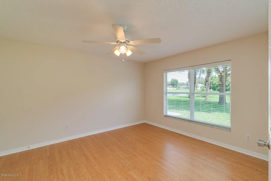 Photo of 424 Brown Avenue