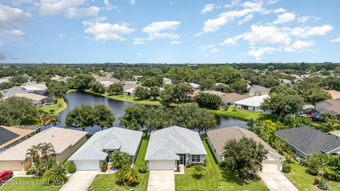Photo of 2370 Stratford Pointe Drive