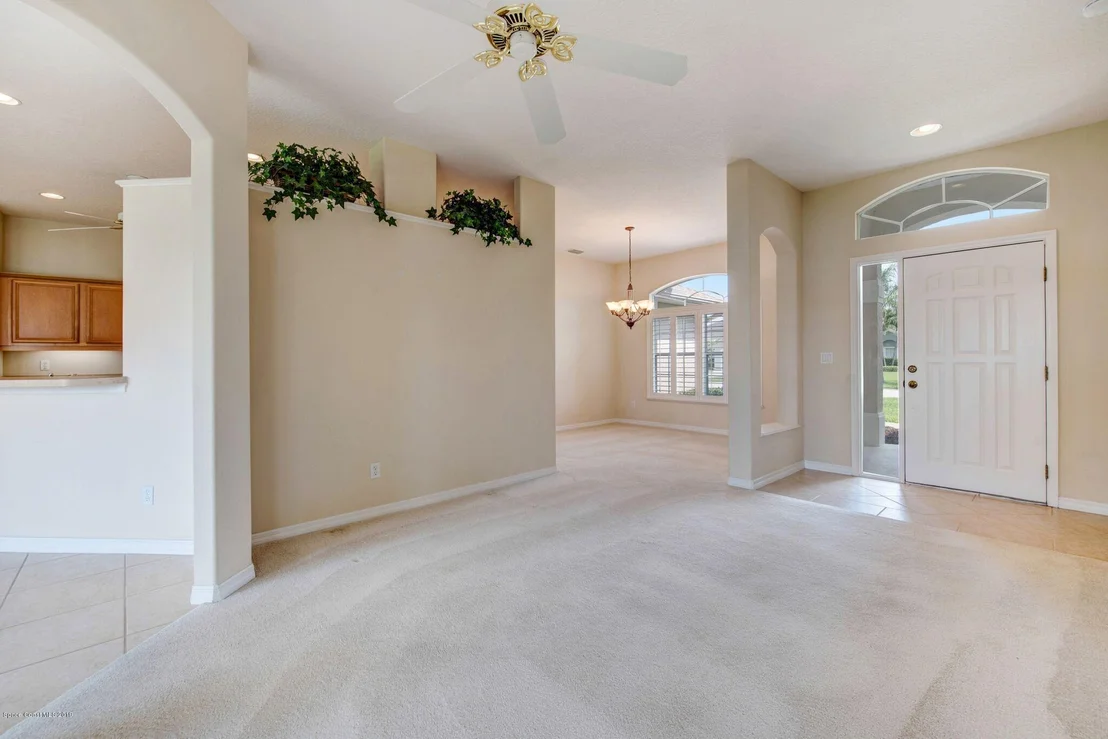Photo of 4170 Ventana Boulevard