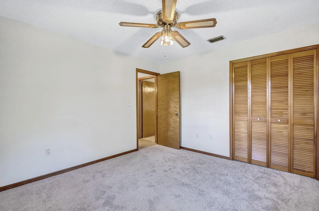 Photo of 1810 Laurel Oak Drive