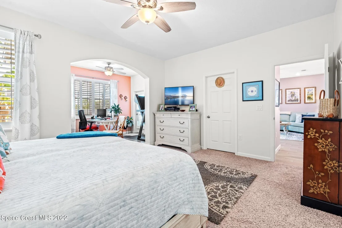 Photo of 982 Peta Way