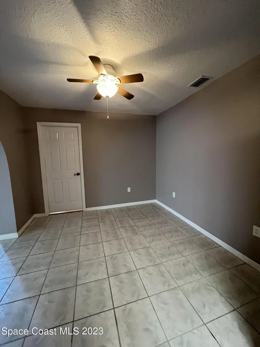 Photo of 3522 E Roundtree Drive