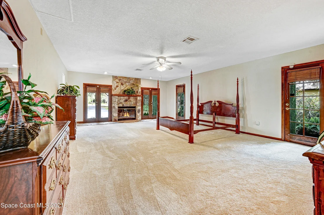 Photo of 2533 Meadow Lane