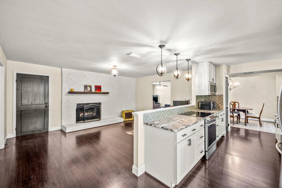 Photo of 3080 Lett Lane