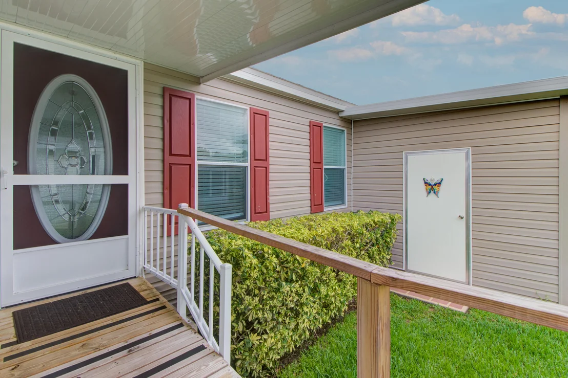 Photo of 215 Outer Drive