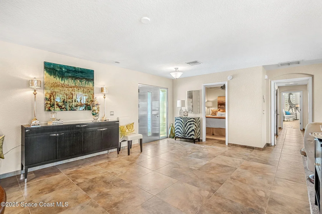 Photo of 561 Capri Road