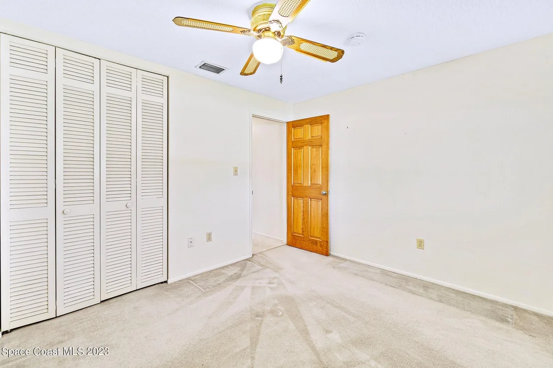 Photo of 899 Jefferson Road