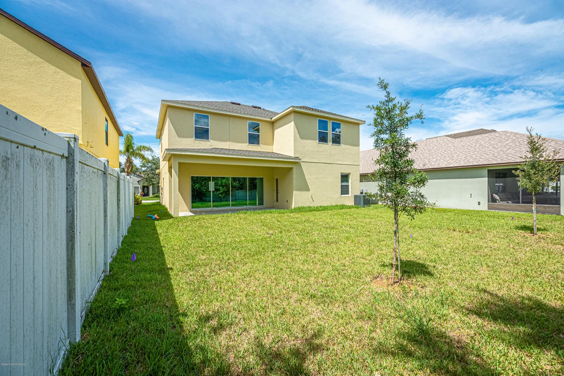 Photo of 354 Dryden Circle
