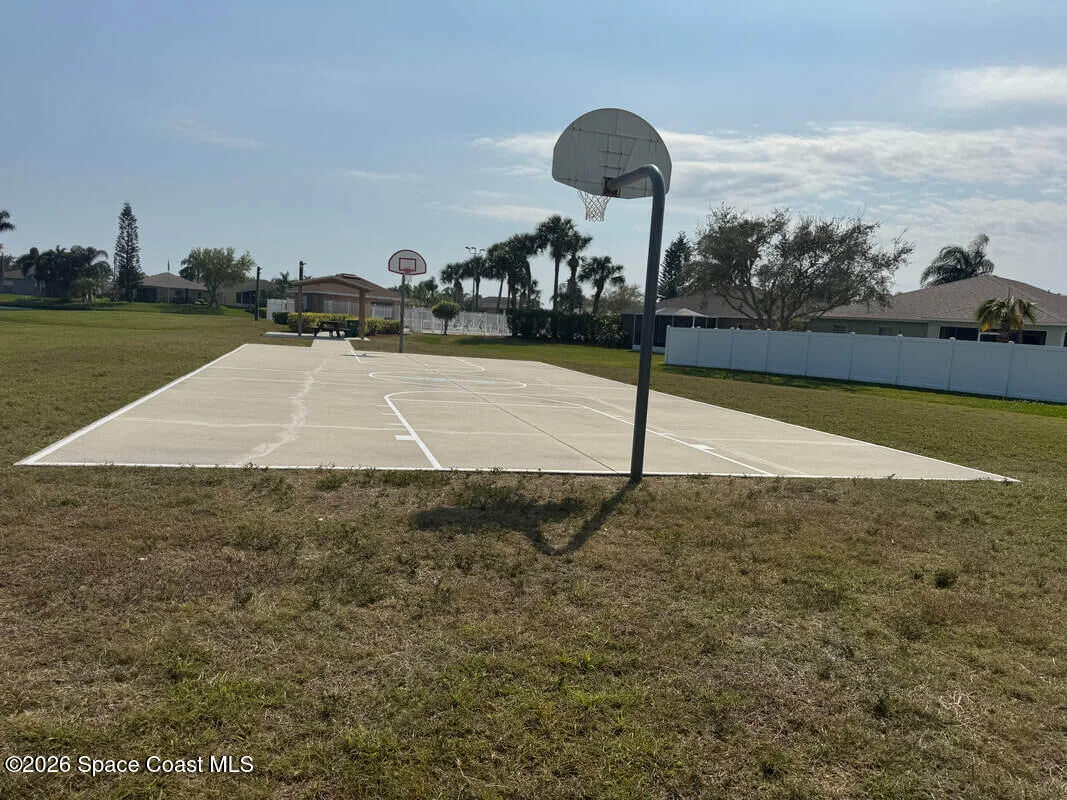 Photo of 2015 Bayhill Drive