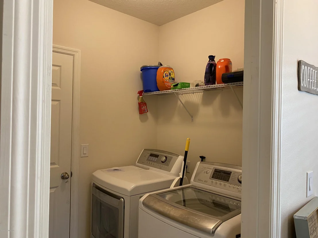 Photo of 2485 Falcon Lane
