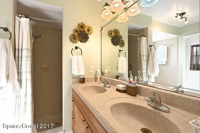 Photo of 870 Spirea Drive