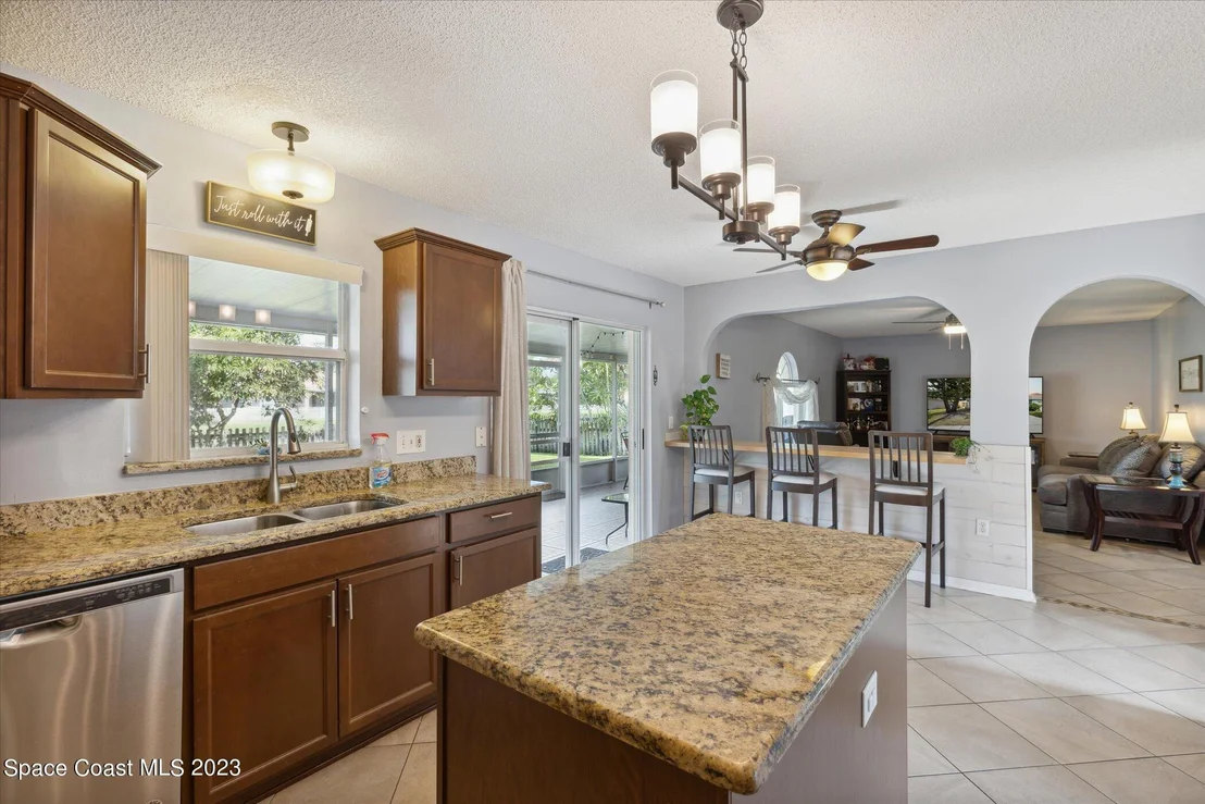 Photo of 2120 Myla Lane