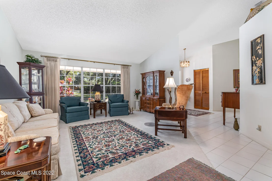 Photo of 4050 Burkholm Road