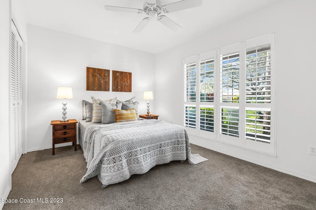 Photo of 580 Deerfield Drive
