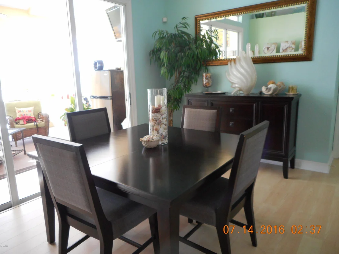 Photo of 897 Belmont Place