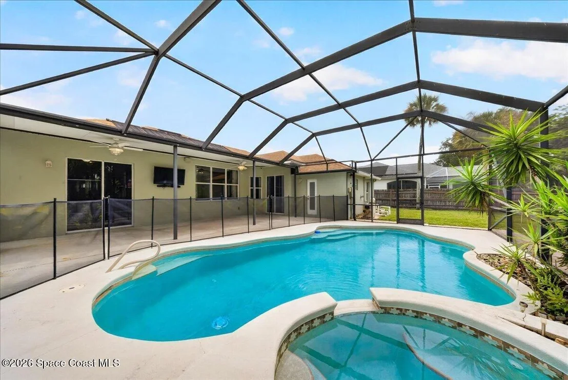 Photo of 6463 Flora Vista Place
