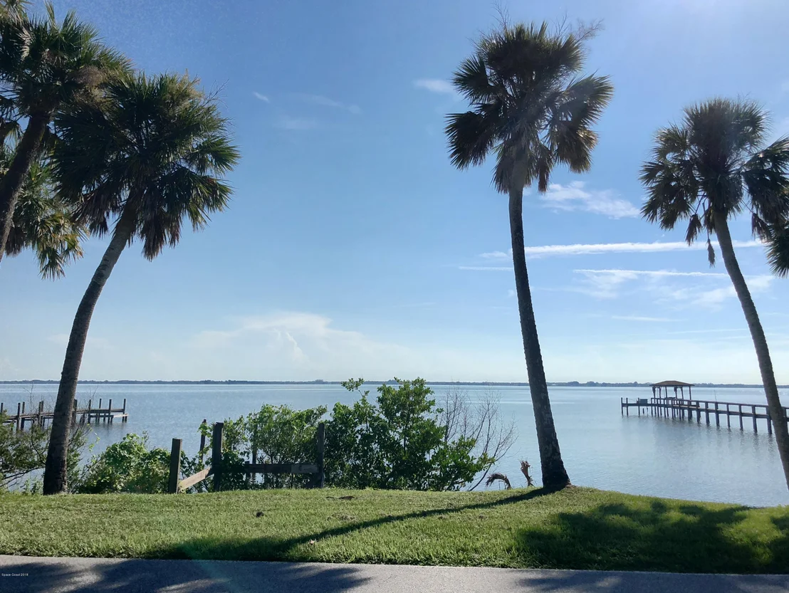 Photo of 4091 Indian River Drive N