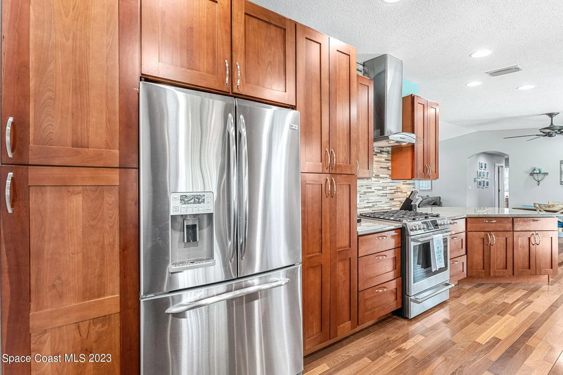 Photo of 425 Cinnamon Drive