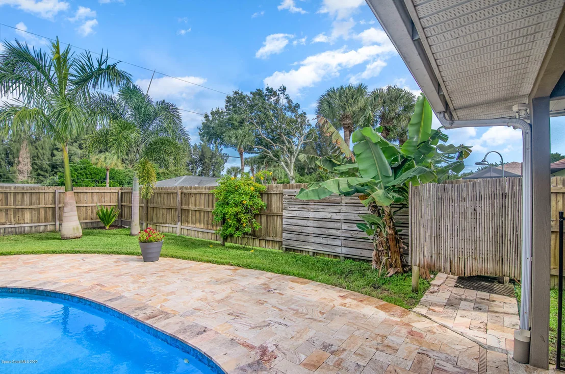 Photo of 779 Carnation Drive