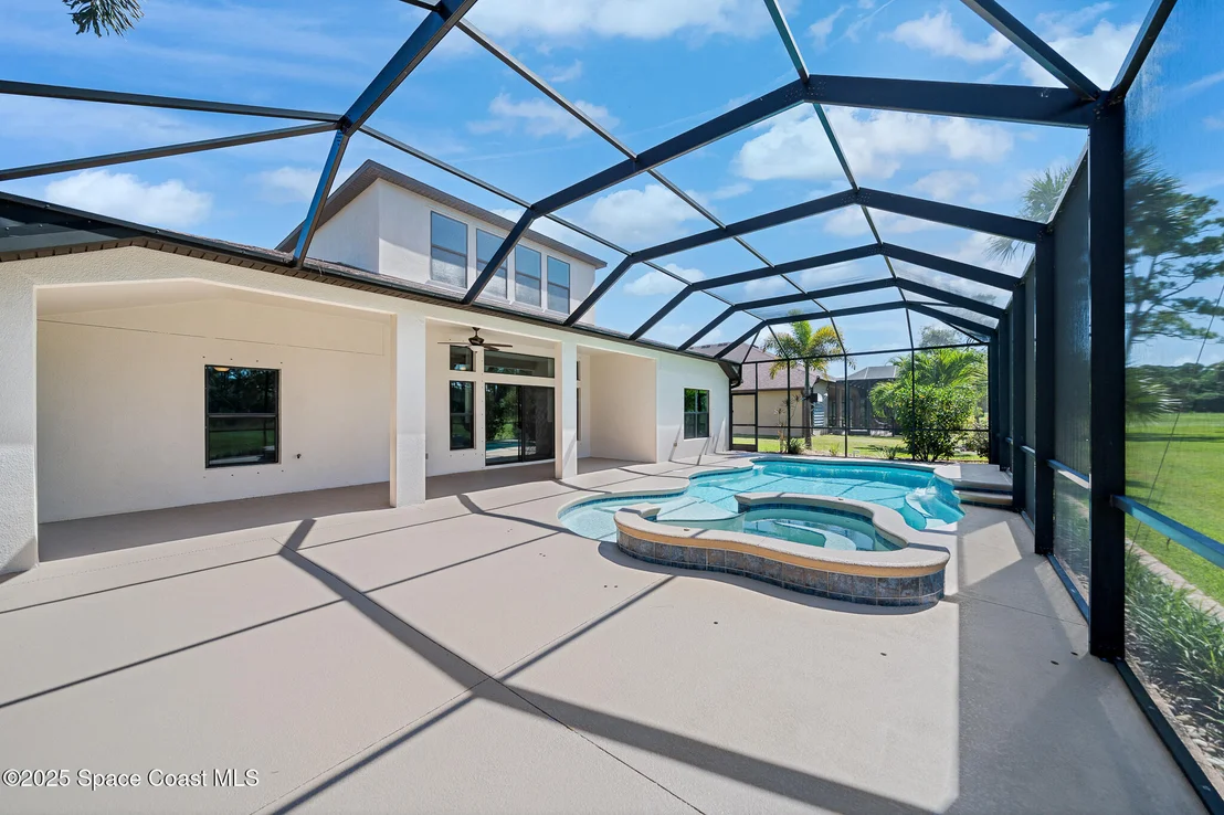 Photo of 1538 Outrigger Circle