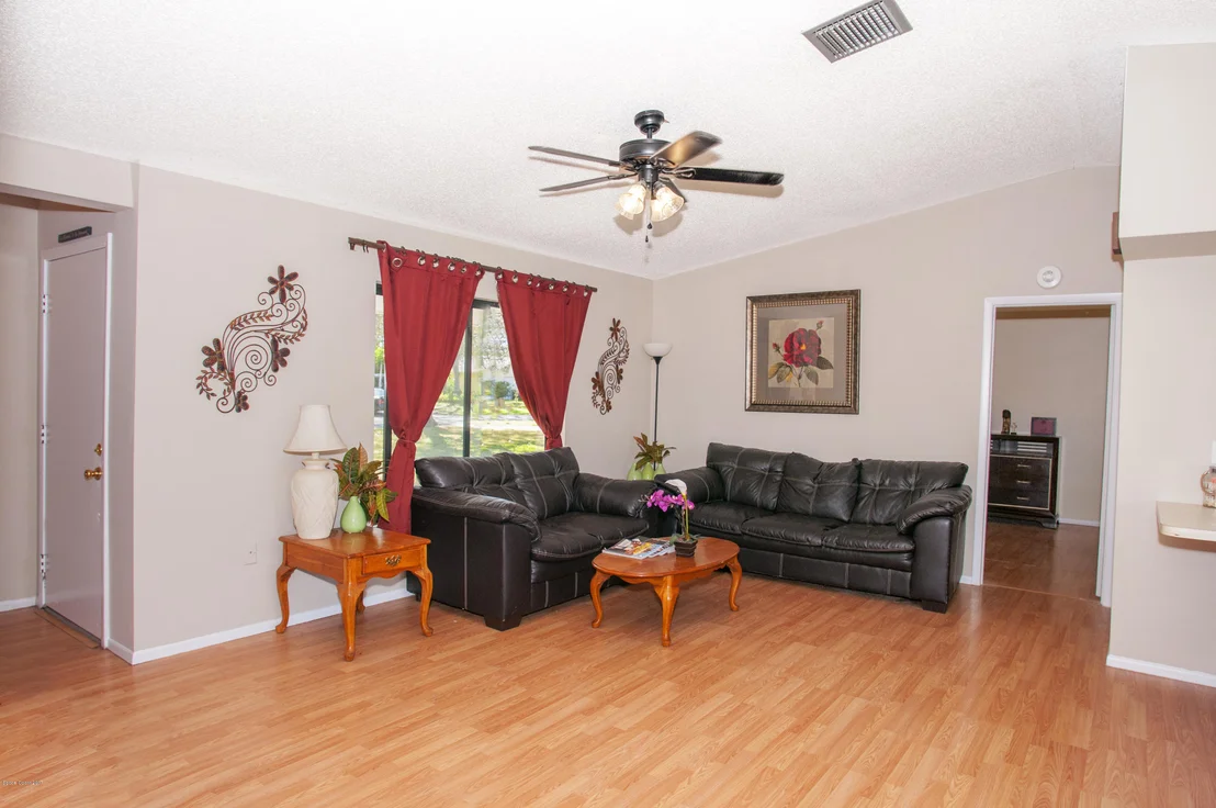 Photo of 2173 Tarrytown Lane NE