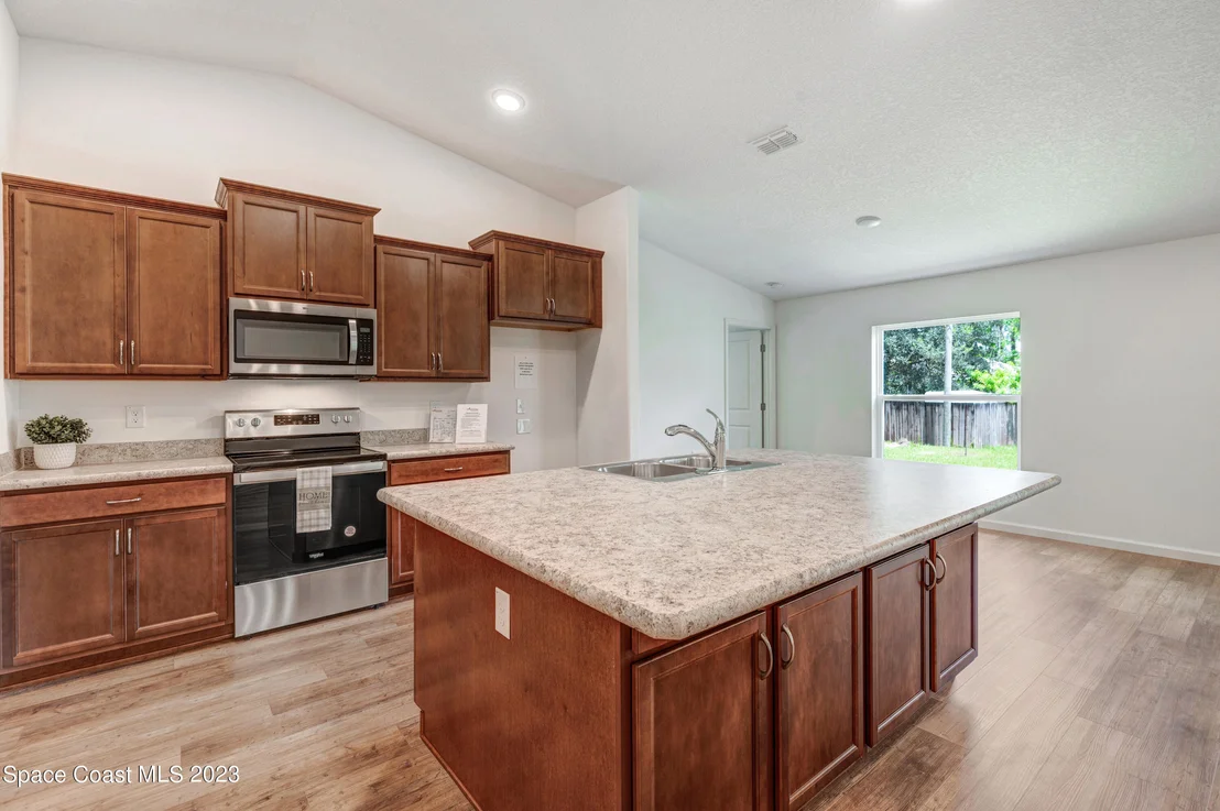 Photo of 321 Olean Street