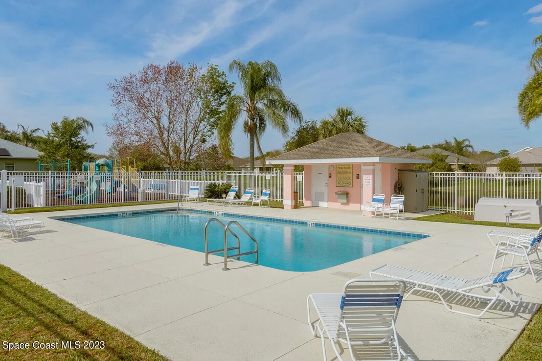 Photo of 2333 Woodfield Circle